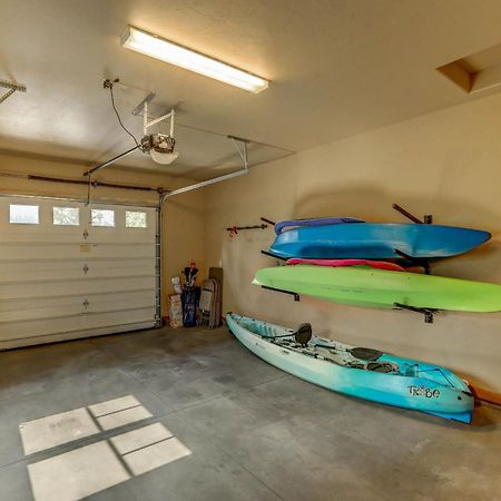 Red Tail On The River By Casago Mccall - Donerightmanagement McCall Exterior foto