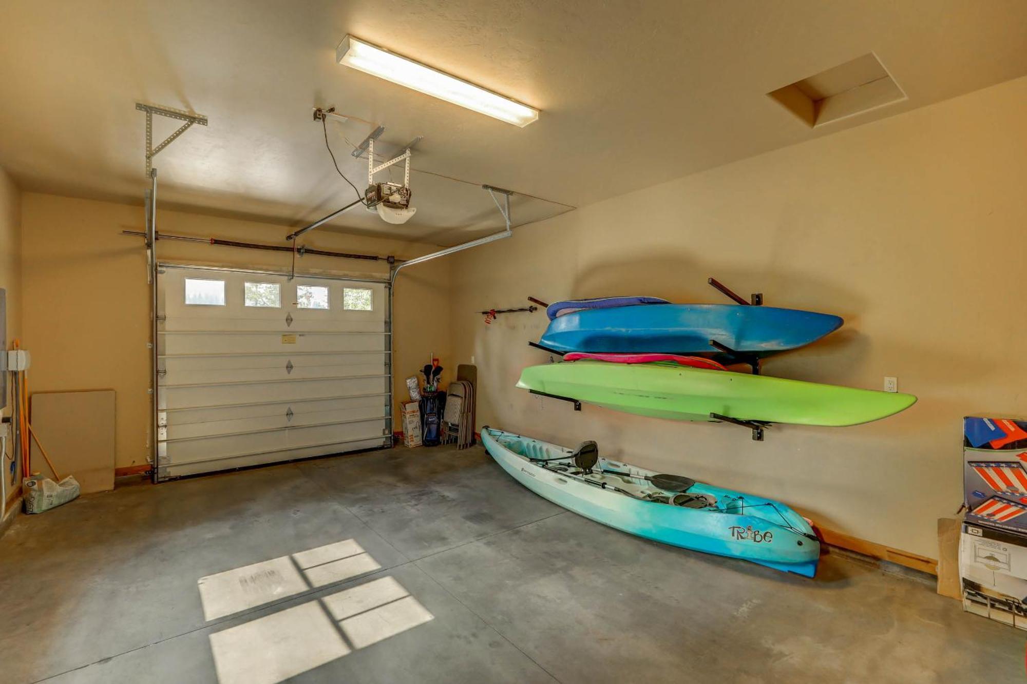 Red Tail On The River By Casago Mccall - Donerightmanagement McCall Exterior foto